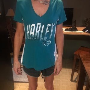 Harley Davidson v neck